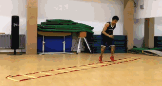 为什么我的篮球罚球总是不进?_1